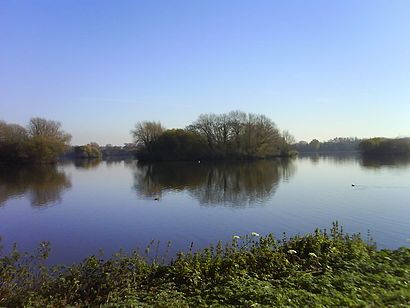 How to get to Kingsbury Water Park with public transport- About the place