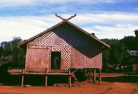 Tập_tin:Kreung_meeting_house.jpg