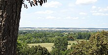 Blick vom Landauer Schloss über das Isartal