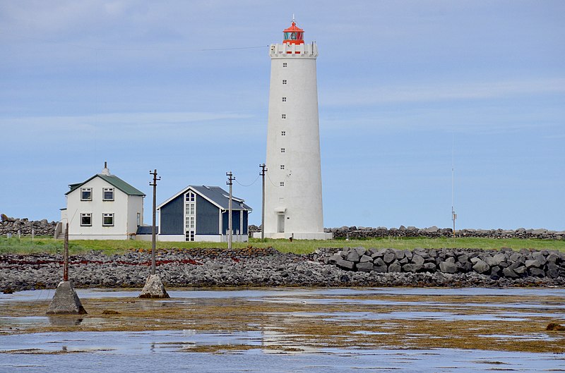 File:Lighthouse on Grótta Island.jpg