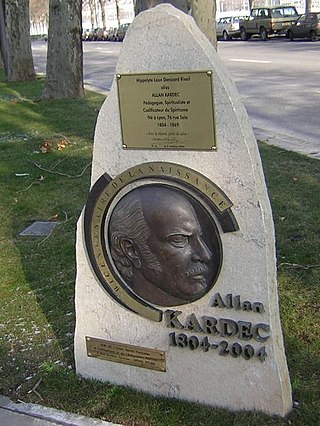 Mémorial_Allan_Kardec_Lyon