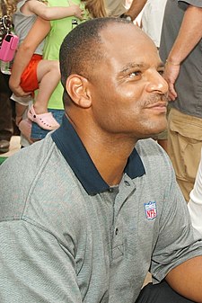 Warren Moon Madden07ReleaseParty WarrenMoon.jpg