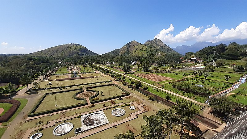 File:Malampuzha dam in Palakkad, Kerala. 16.jpg