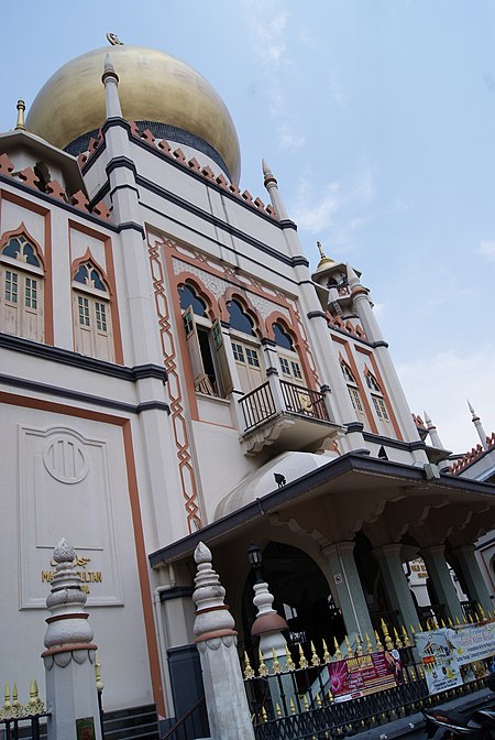 Masjid Sultan, Singapore - 20101016-06.JPG