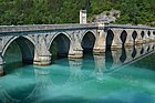 Mehmet pasa bridge and green Drina river.jpg