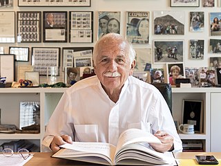 <span class="mw-page-title-main">Moshe Safdie</span> Israeli-Canadian architect (born 1938)