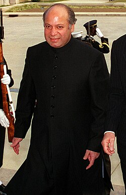 Nawaz Sharif wearing Sherwani with William Cohen, 981203-D-9880W-117 (cropped).jpg