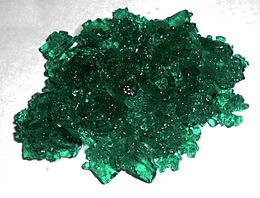 Ni(NO3)2 hexahydrate edit.jpg