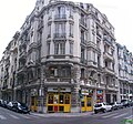 Palais Saint-Lambert, vue générale, angle rue Diderot qui monte à droite et la rue Rouget de Lisle à gauche. Vue NW. (Montage panoramique de 3 photos).