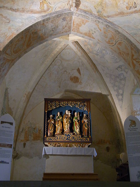 File:Nusplingen - St Peter und Paul - Altar85073.jpg