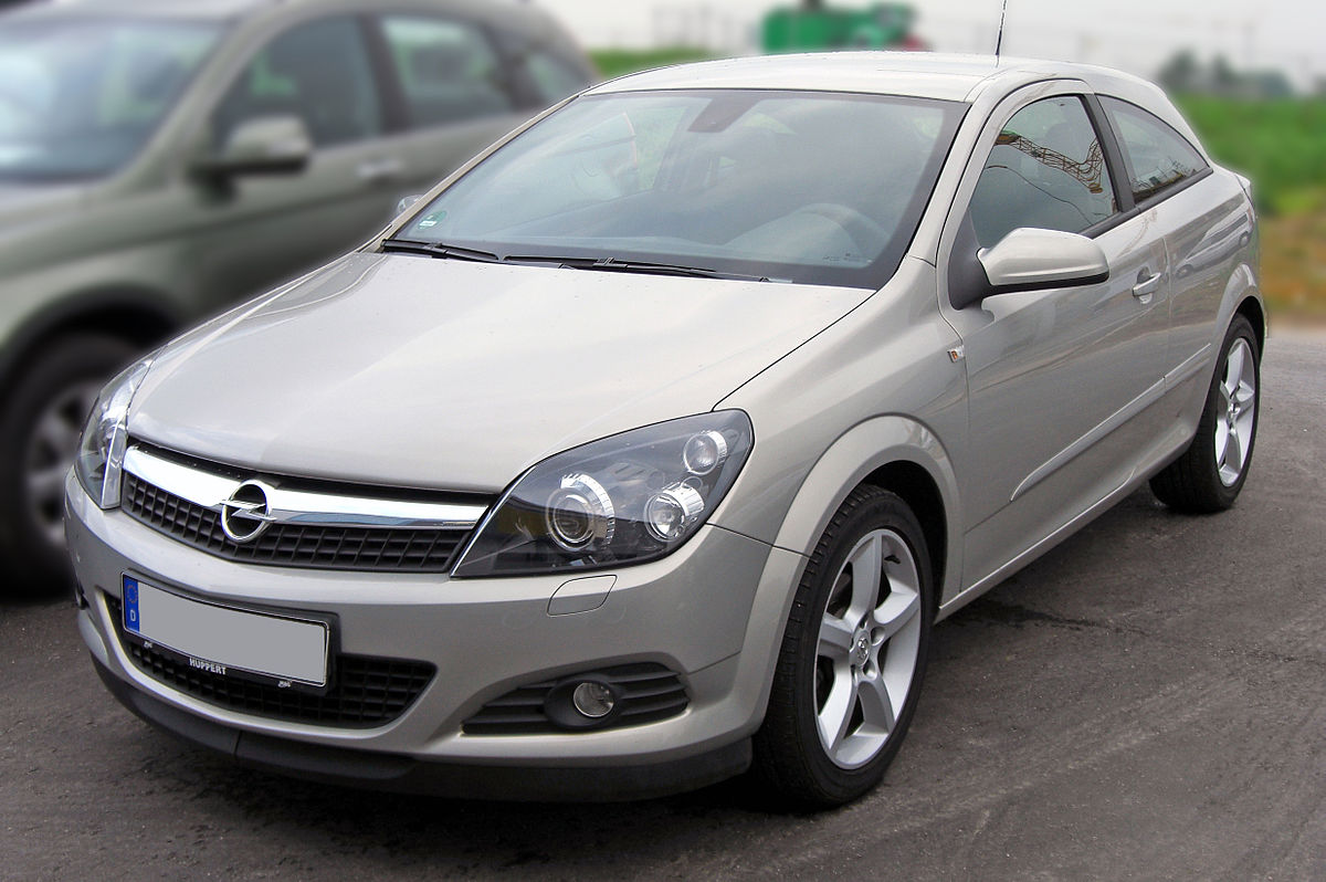 File:Opel Astra H 1.8 Innovation Facelift front 20100822.jpg - Wikipedia