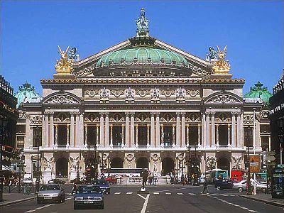 Façade du Palais Garnier (1875), Paris.