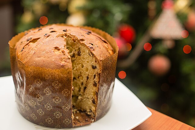 Traditional Christmas Panettone Recipe