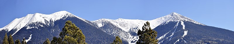 File:Panorama of San Francisco Peaks Mountain Range (8454750566).jpg