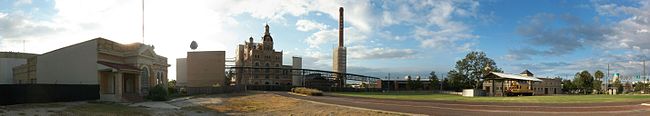 Panoramic photo of the brewery in October 2008 PearlPanoramic.JPG