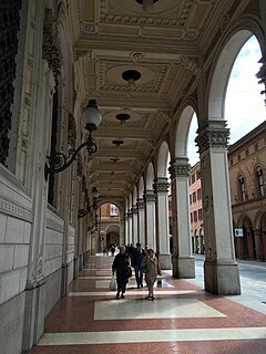 Palazzo di Residenza della Cassa di Risparmio in Bologna