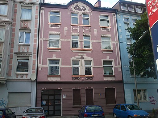 Renoviertes Haus in der Brunnenstraße - panoramio