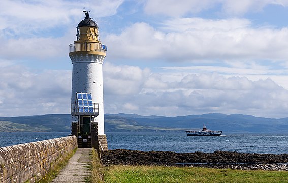 Rubha nan Gall lighthouse and MV Loch Linnhe ferry.jpg