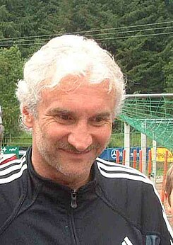 Rudi Völler 06-2004.jpg