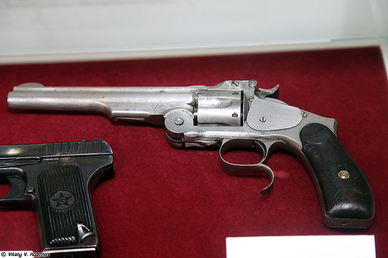 File:S&W Model 3 revolver 1880 at Tula State Museum of Weapons.jpg