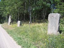 The three raised stones at Tystberga. So 173 and So 374, Tystberga.JPG