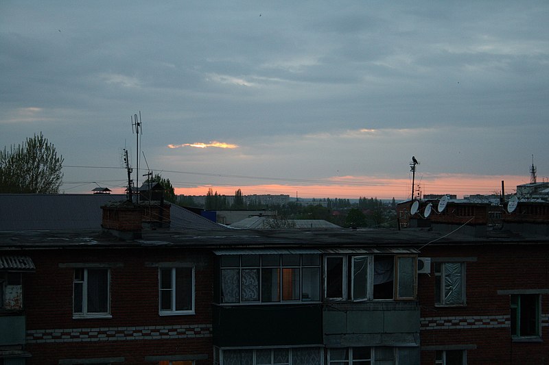 File:SUNSET 4 5 2011 2020 - panoramio.jpg