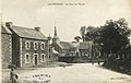 Place de l'église au début du XXe siècle