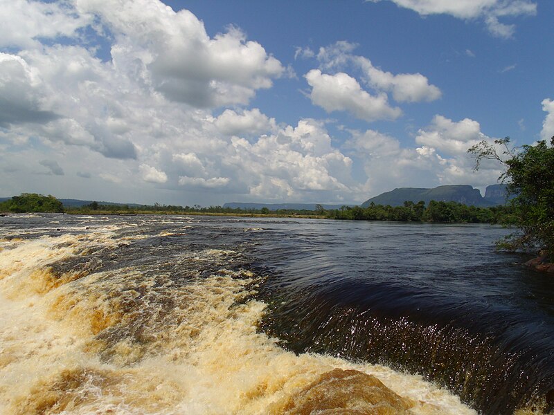 File:Salto el sapo..JPG