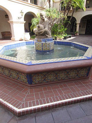 <i>Woman of Tehuantepec</i> Fountain and sculpture in San Diego, California, U.S.