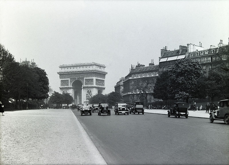 File:Scenes around Paris - Arc de Triomphe, ca. 1920–35.jpg