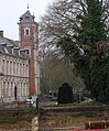 La façade de l'Hôpital Notre-Dame aussi appelé Hôpital Marguerite de Flandre Seclin Nord (département français)