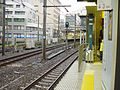 埼京線、湘南新宿線月台北端可見到山手線內環月台的南端