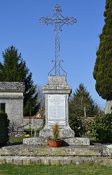 File:St-Laurent-de-Belzagot 16 Monument 2012.jpg