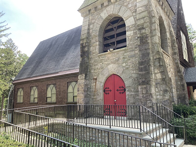 File:St. George’s Anglican Church Helmetta New Jersey 07.jpg