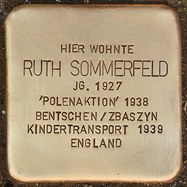 File:Stolperstein für Ruth Sommerfeld 2 (Gera).jpg