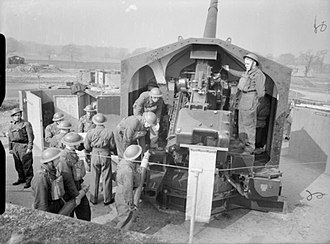 4.5-inch gun and crew in Yorkshire during the Blitz. The British Army in the United Kingdom 1939-45 H8263.jpg