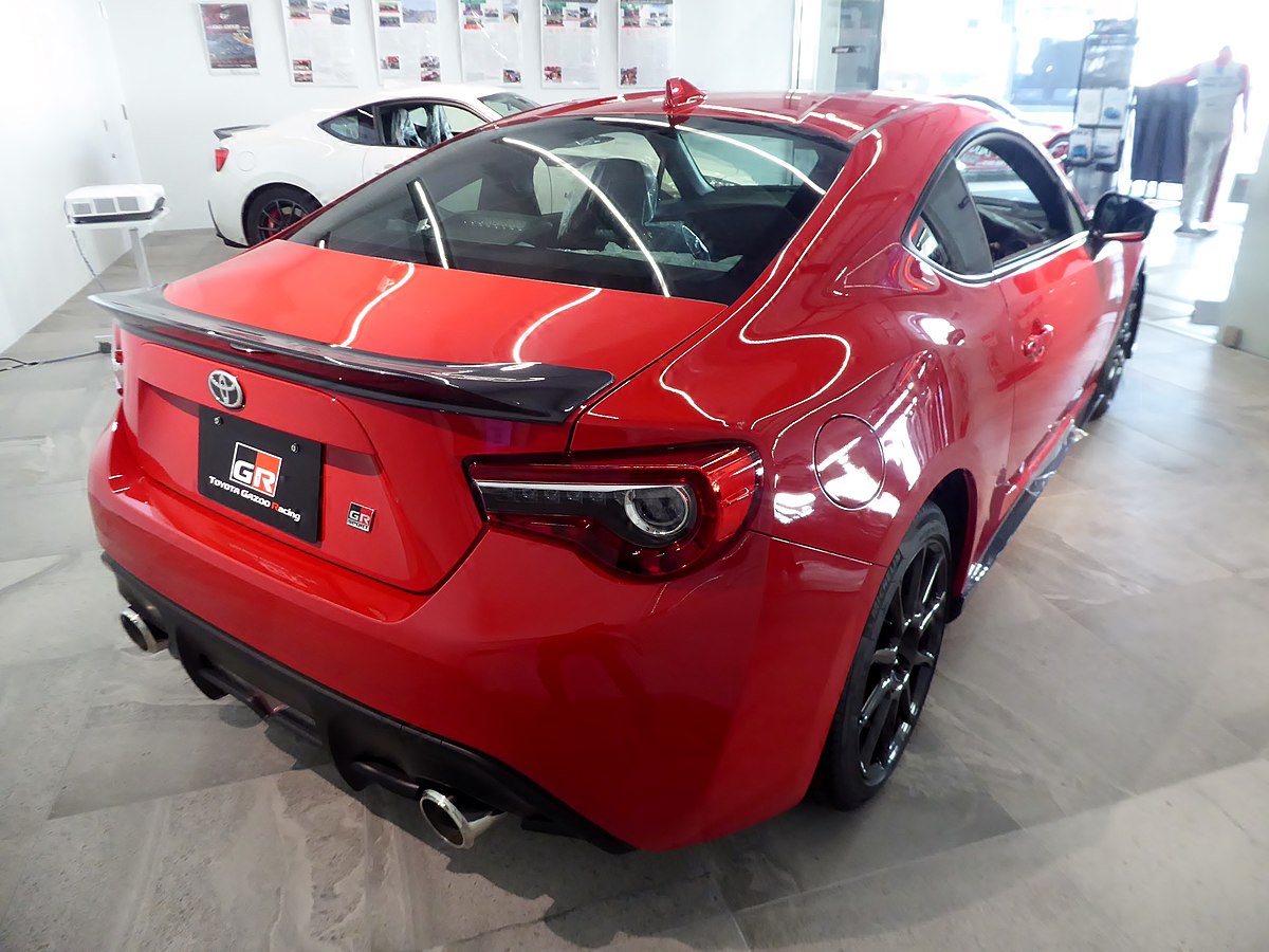 File:Toyota 86 GR SPORT (4BA-ZN6) rear.jpg - Wikimedia Commons