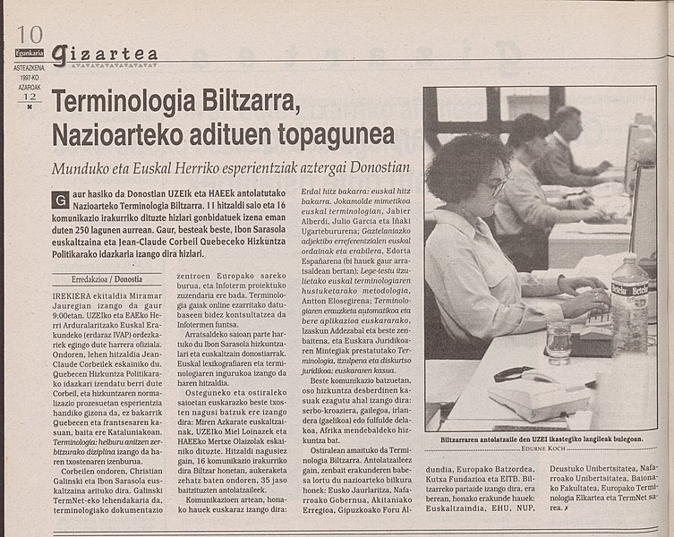 Fitxategi:UZEI Aduriz Terminologia 1997 hemeroteka.jpg