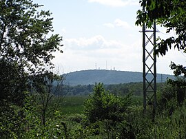 Wayland MA.jpg'den Framingham'daki Nobscot Tepesi'nin görünümü