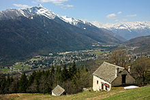 Panorama della valle salendo alla Colma di Craveggia