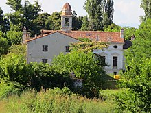Villa Serego Rinaldi vista dall'argine dell'Adige