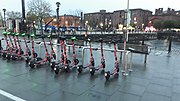 Miniatuur voor Bestand:Voi scooter in Liverpool 20221101 163930.jpg