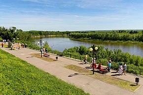 Vyoshenskaya Don River embankment P5231506 2200.jpg
