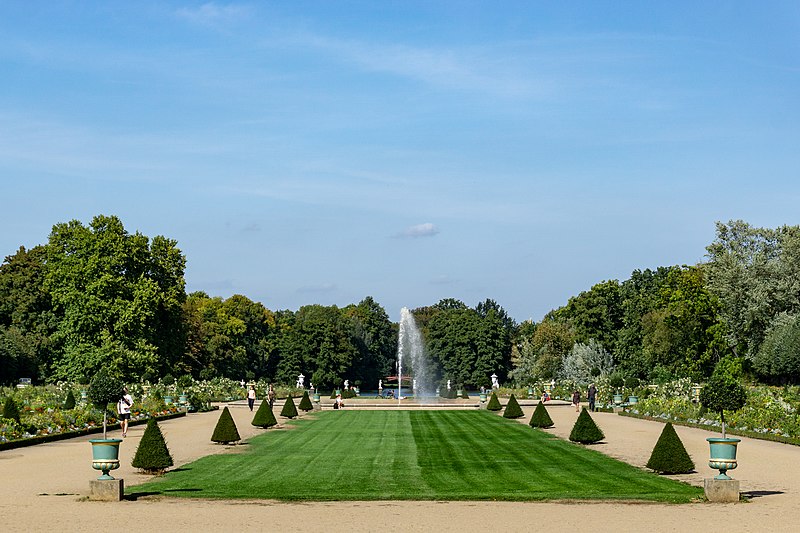 File:WLM-DE-BE-2018-Charlottenburg-Schloss Charlottenburg-4645.jpg