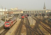 Vienna West railway station Wien Westbhf Ausfahrt.JPG