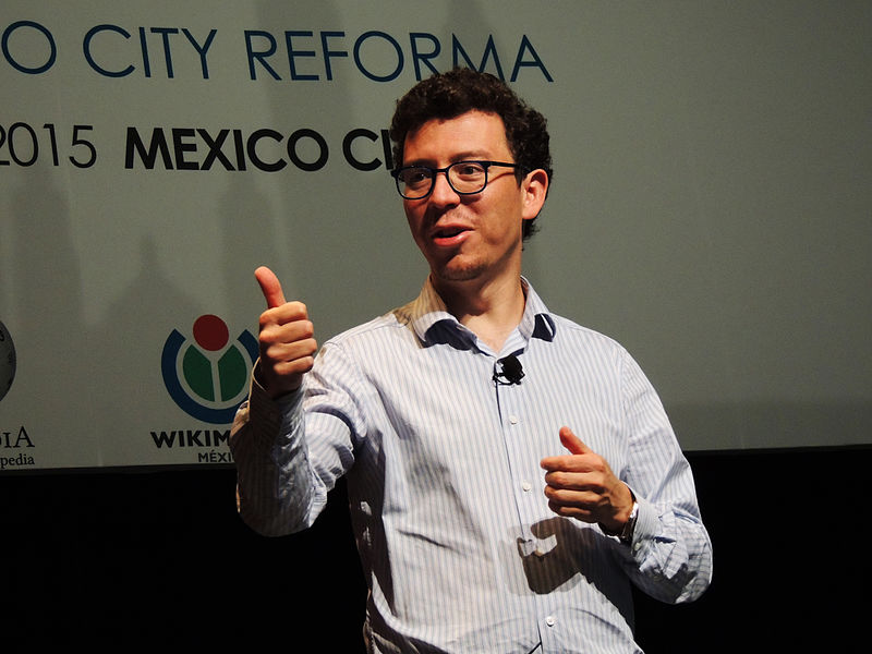 File:Wikimanía 2015 - Day 4 - Luis von Ahn conference - LMM (6).jpg