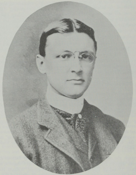 File:Willis F. Denny, c. 1903.png