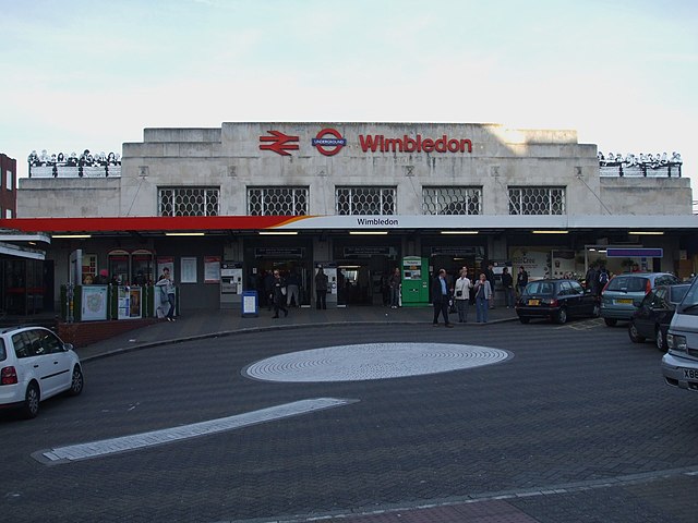 Wimbledon railway station