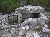 Rybníky La Jonquera - Dolmen Estanys I - 2.jpg