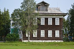 Главната сграда на експерименталната селскостопанска станция Печора
